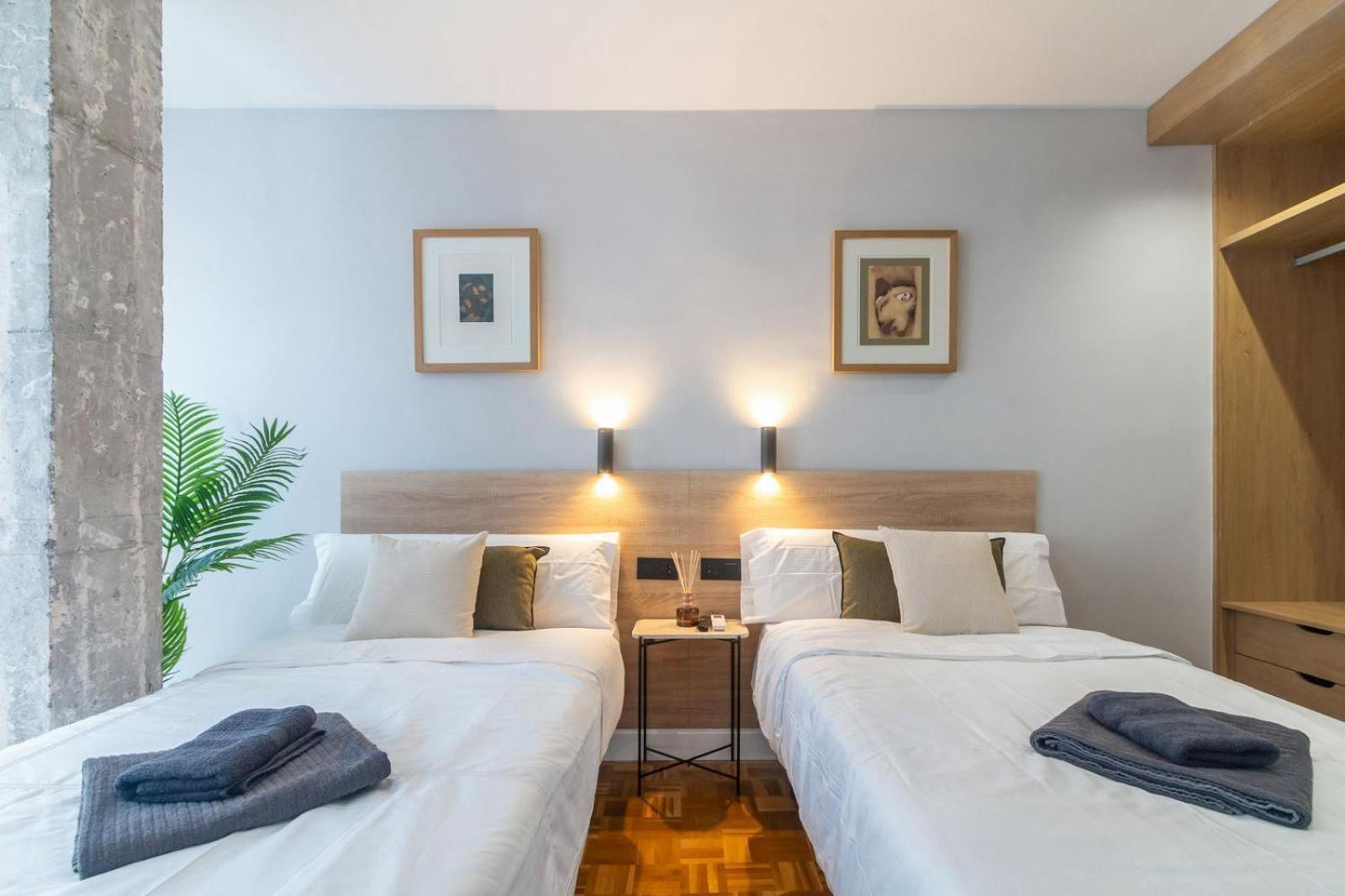 Cervantes Luxury Apartment Малага Екстериор снимка