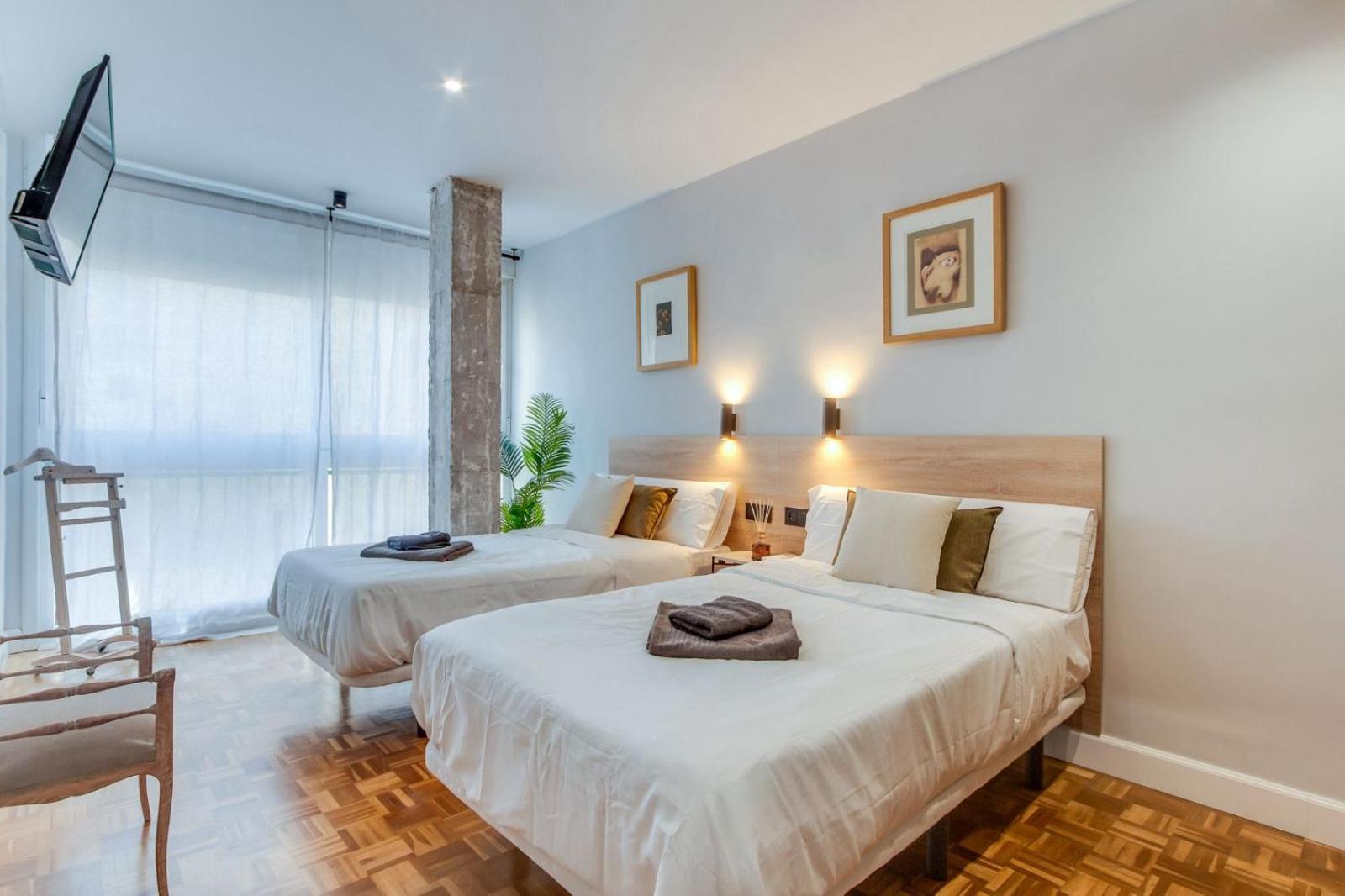 Cervantes Luxury Apartment Малага Екстериор снимка